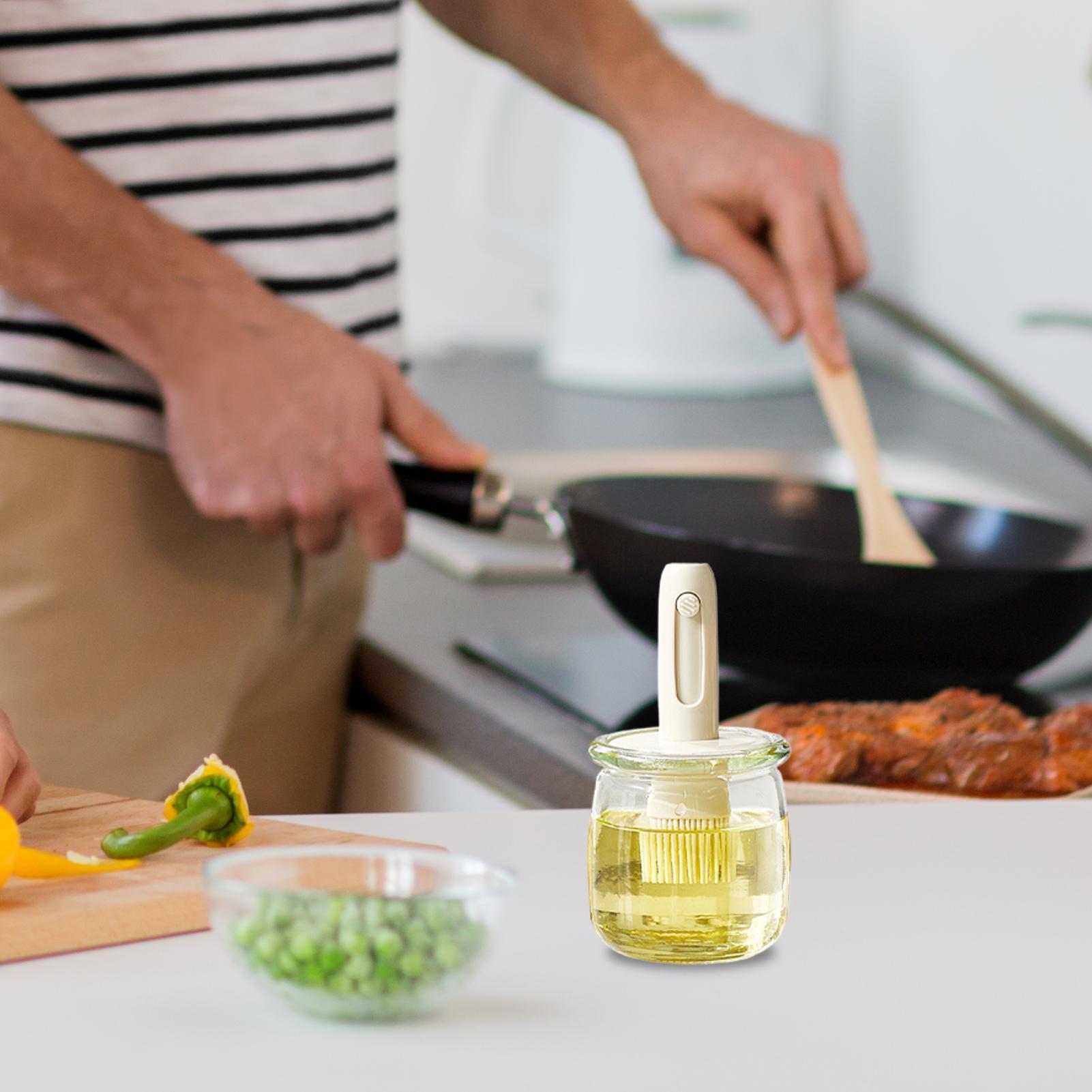 Distributeur d'huile pour cuis - Kitchen Gadgets Dispenser Brush Holder avis et prix