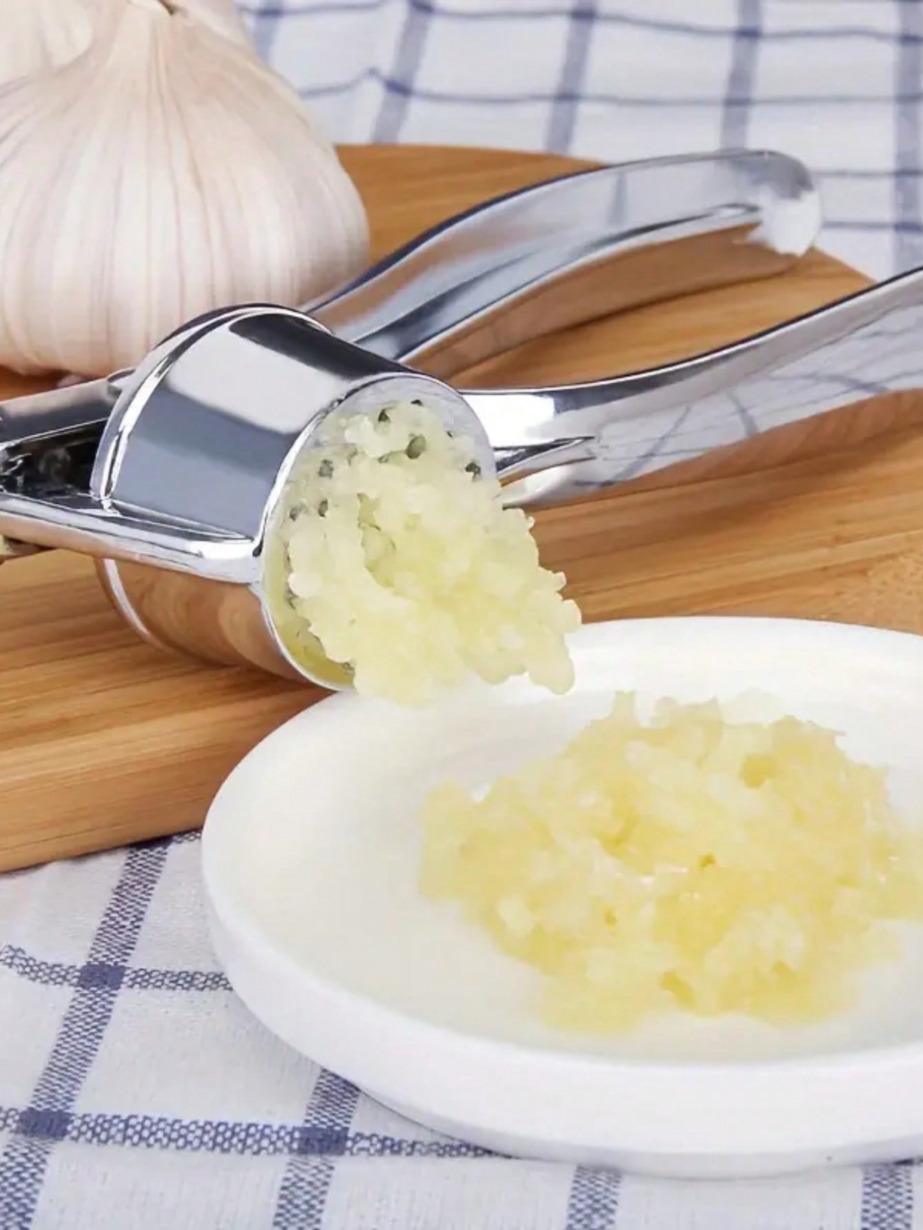 Presse-ail manuel en acier ino - Manual Garlic Press avis et prix
